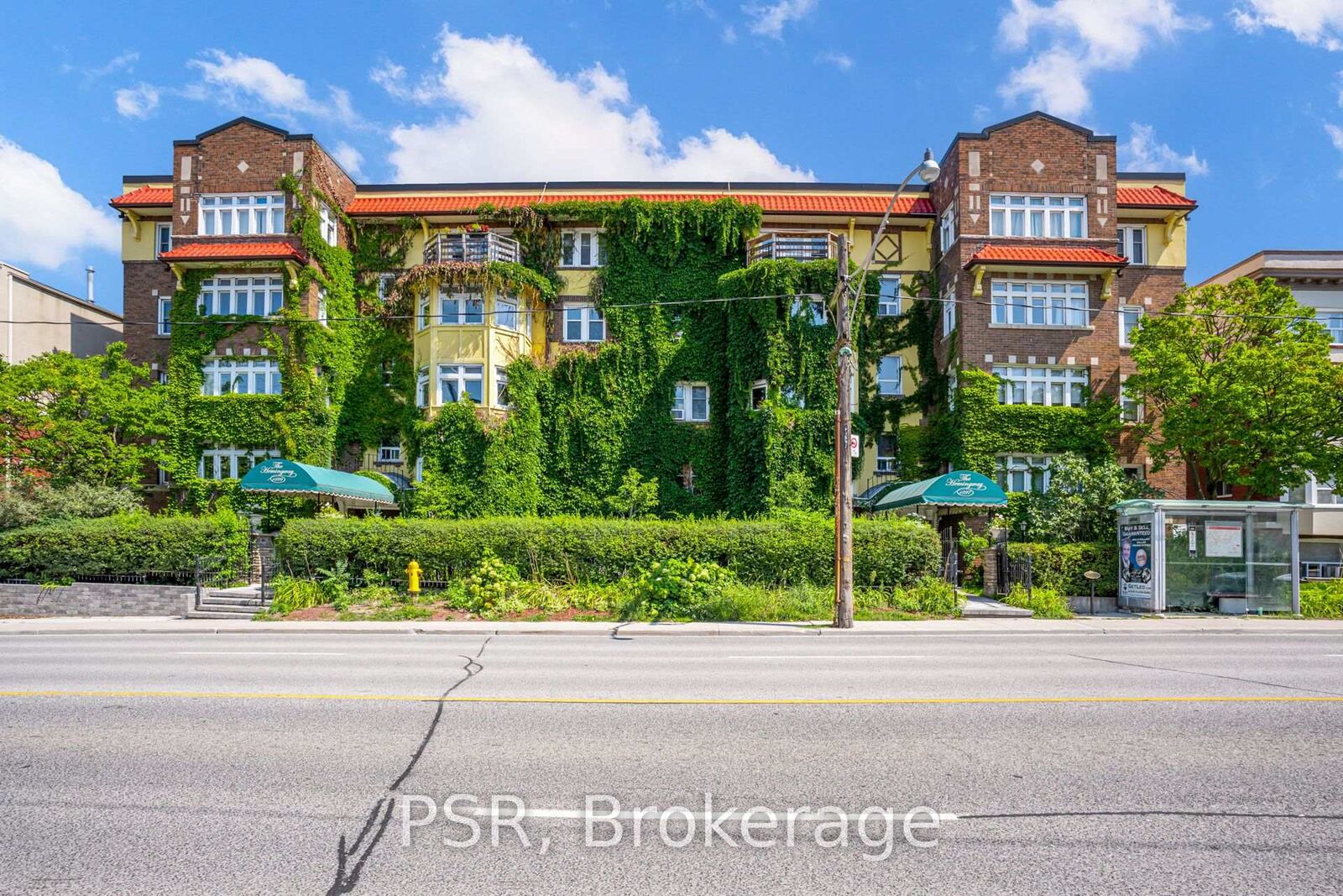 Property Photo:  1599 Bathurst Street 17  ON M5P 3J1 