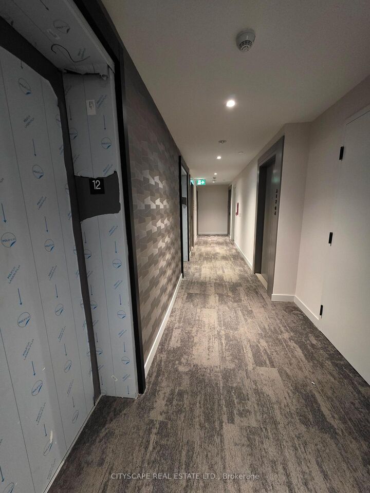 Property Photo: 3079 Trafalgar Road 1201 ON L6H 8C5