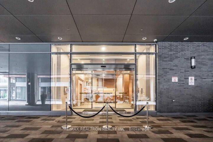 Property Photo:  295 Adelaide Street W 2003  ON M5V 0L4 