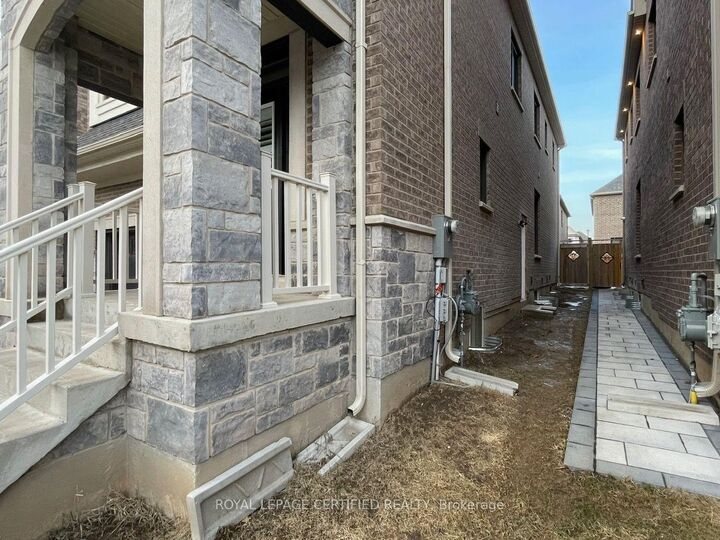 Property Photo:  1227 McPhedran Point Bsmt  ON L9T 7K6 