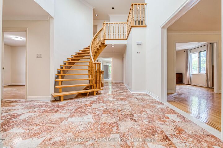 Property Photo: 163 Holmes Avenue ON M2N 4M7