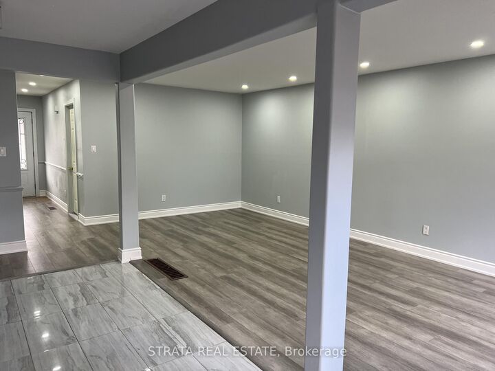 Property Photo: 577 Dorchester Drive ON L1J 6L3