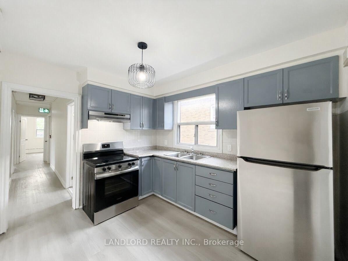 Property Photo:  46 Montcalm Avenue Main  ON M6E 4N7 