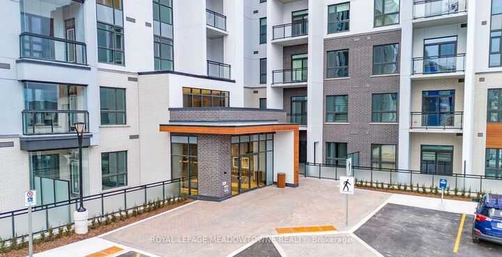 Property Photo: 460 Gordon Krantz Avenue 511 ON L9E 1A8