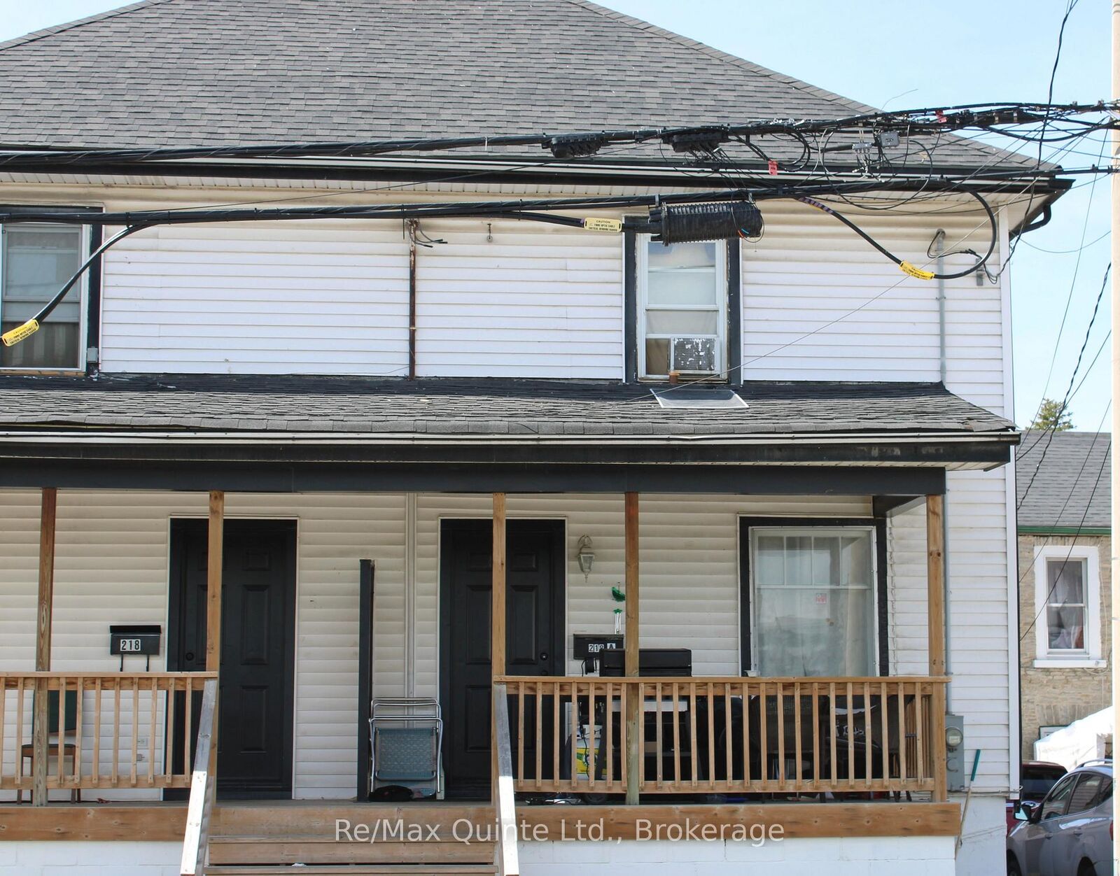 Property Photo:  