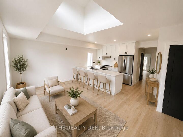Property Photo:  144 Alma Street 304  ON N2K 0B0 