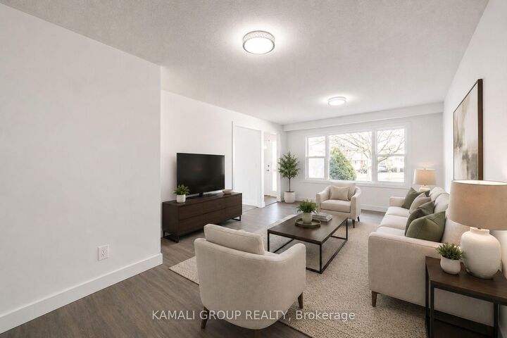 Property Photo:  629 Gibb Street Main  ON L1J 1Z6 