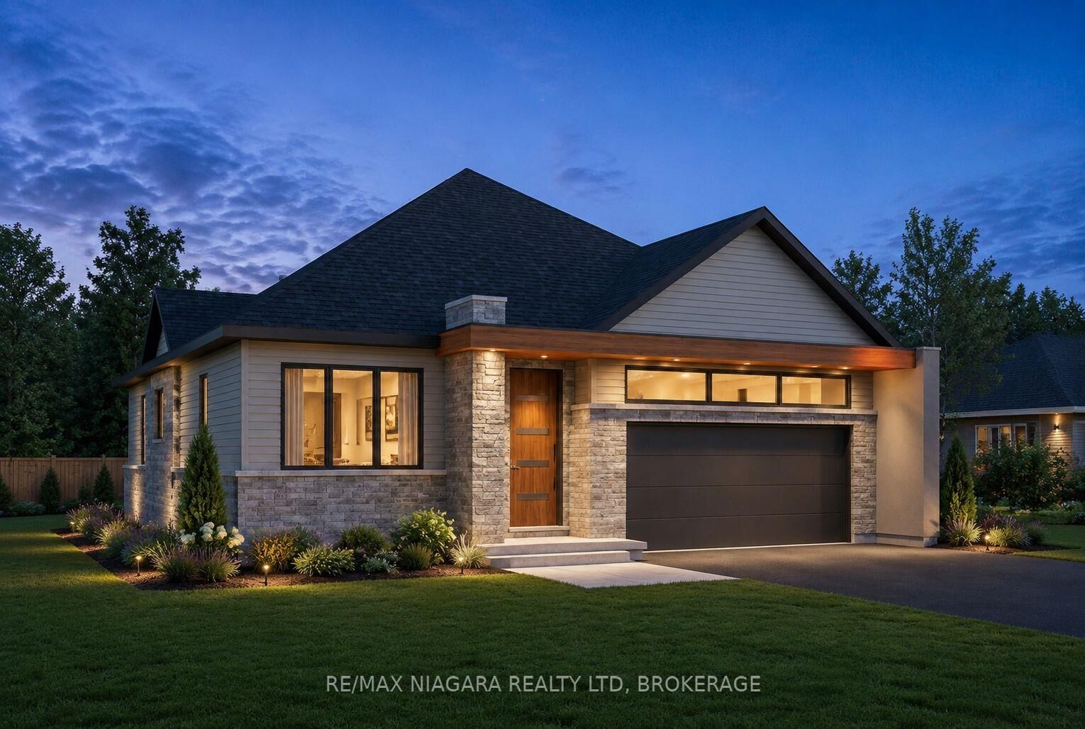 Property Photo:  275 Wellandvale Drive  ON L3C 7C7 