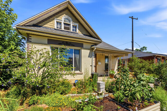 Property Photo:  1809 S 500 E  UT 84105 