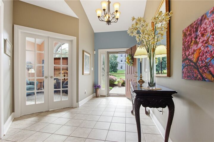 Property Photo:  150 Green Commons Drive  PA 15243 
