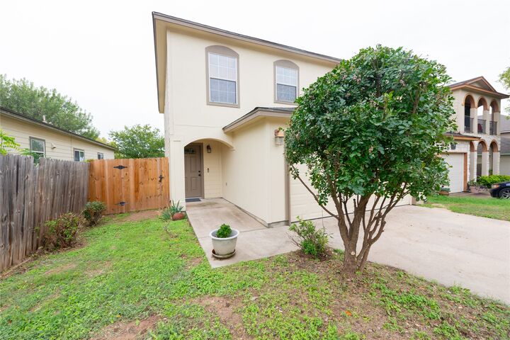 Property Photo: 7011 Thannas Way TX 78744