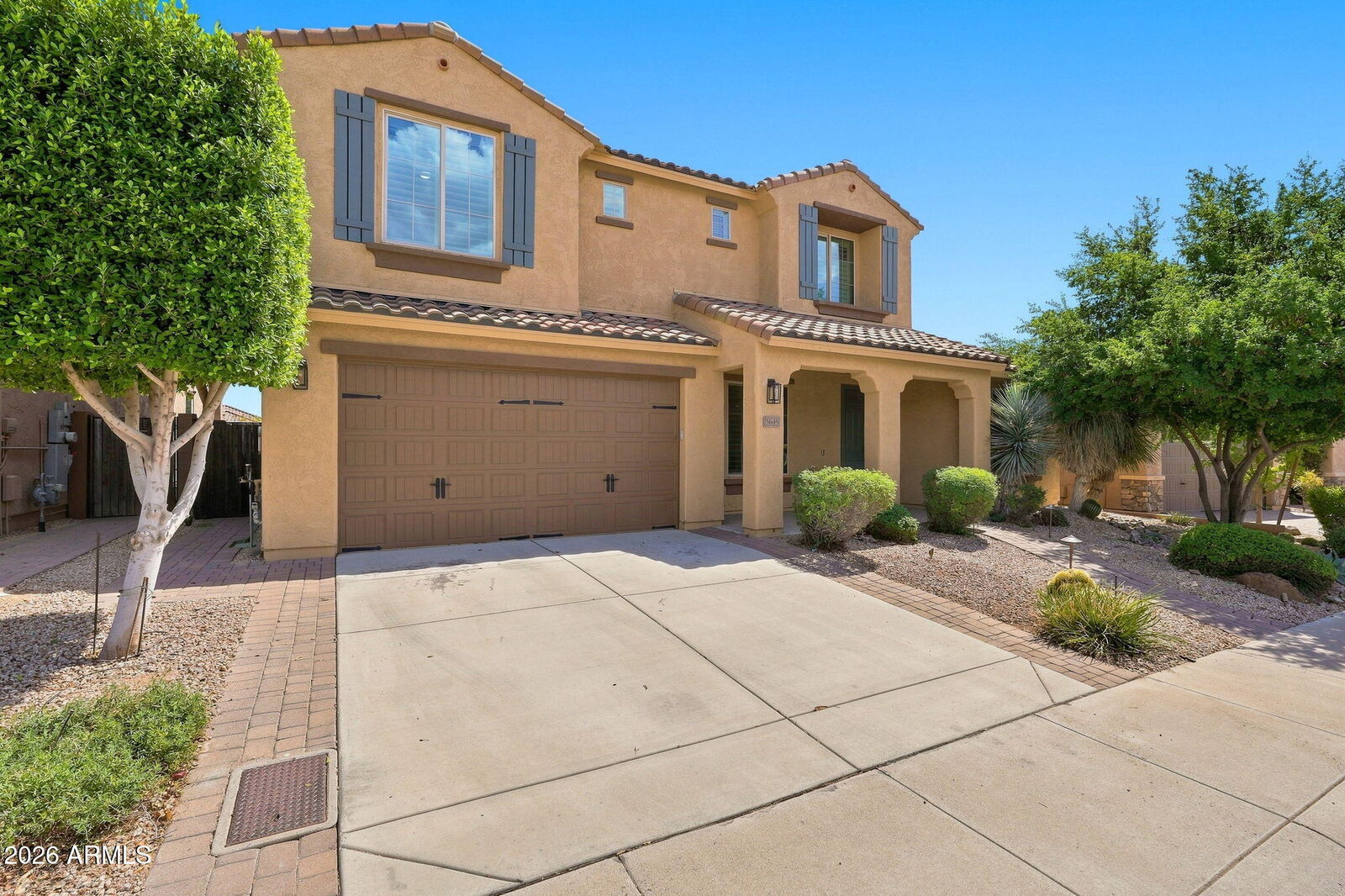 Property Photo: 5645 E Desert Forest Trail AZ 85331