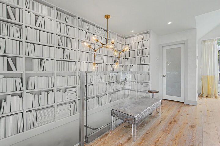 Property Photo:  1115 Elm Street  BC V4B 3R9 