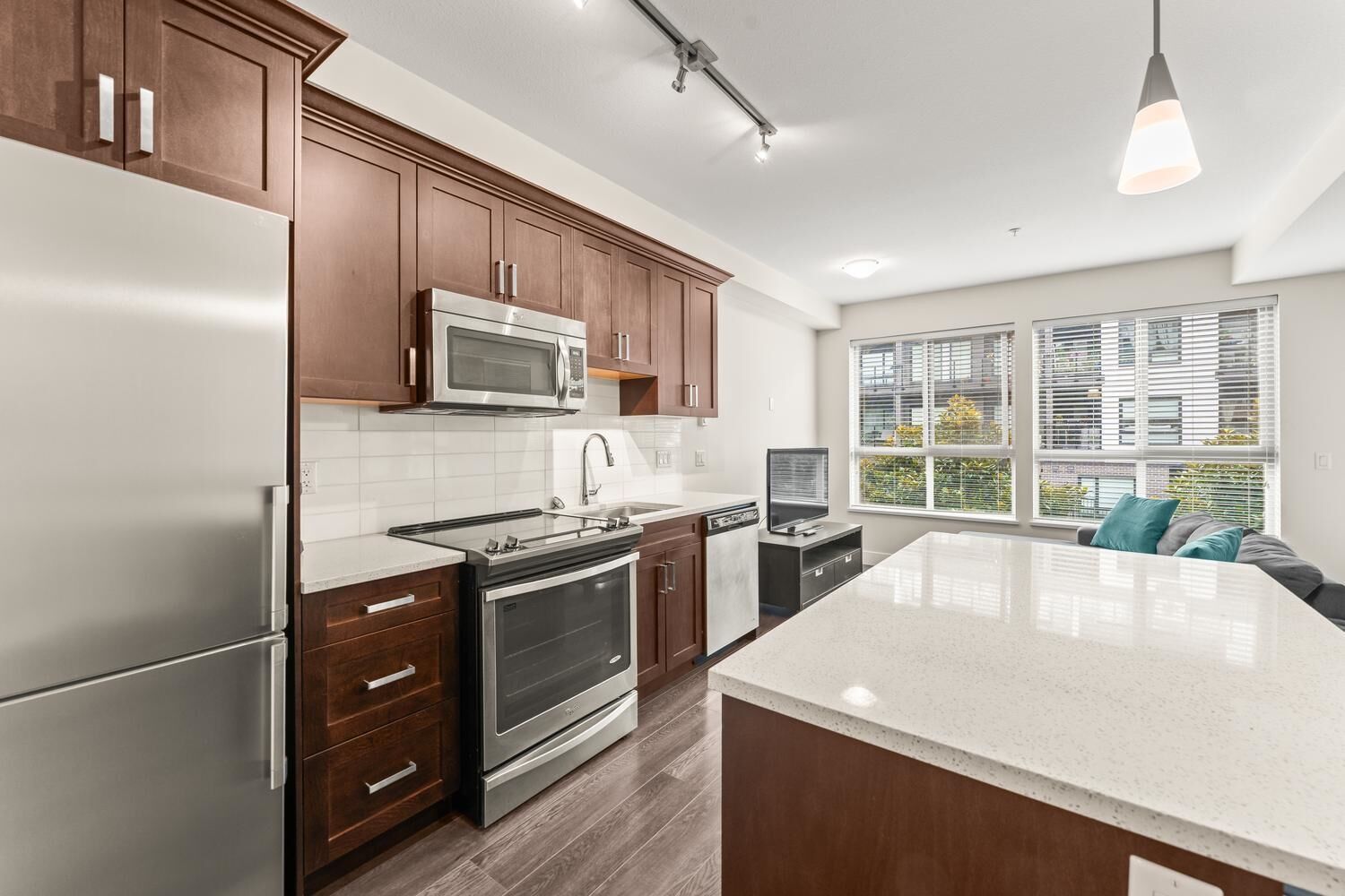 Property Photo:  2288 Welcher Avenue 206  BC V3C 1X4 