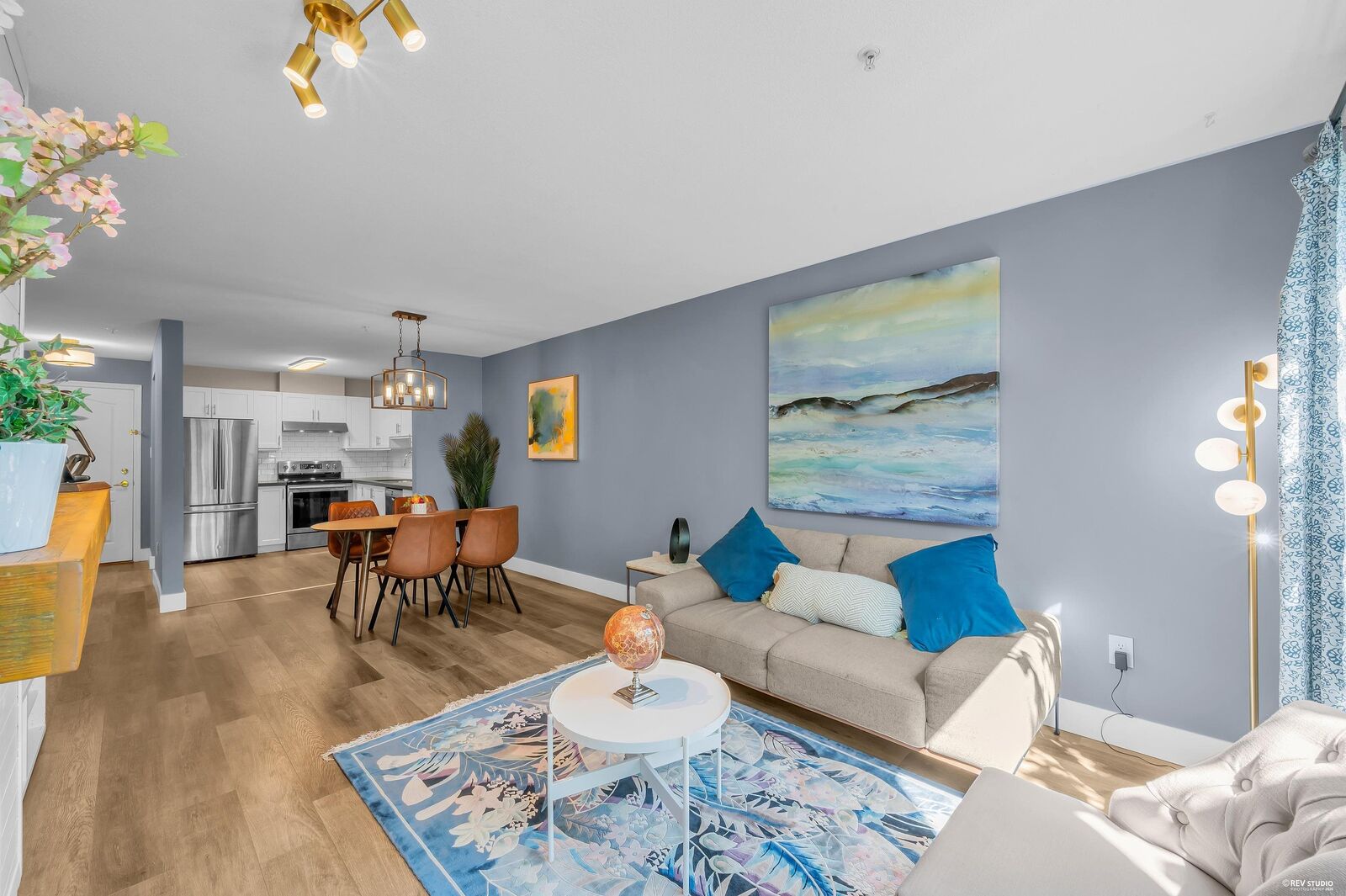 Property Photo: 2558 Parkview Lane 105 BC V3C 6L8