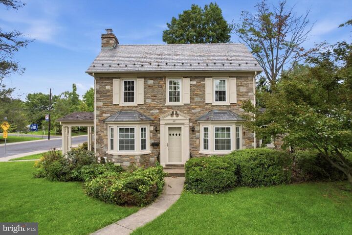 Property Photo:  421 Park Avenue  PA 18951 