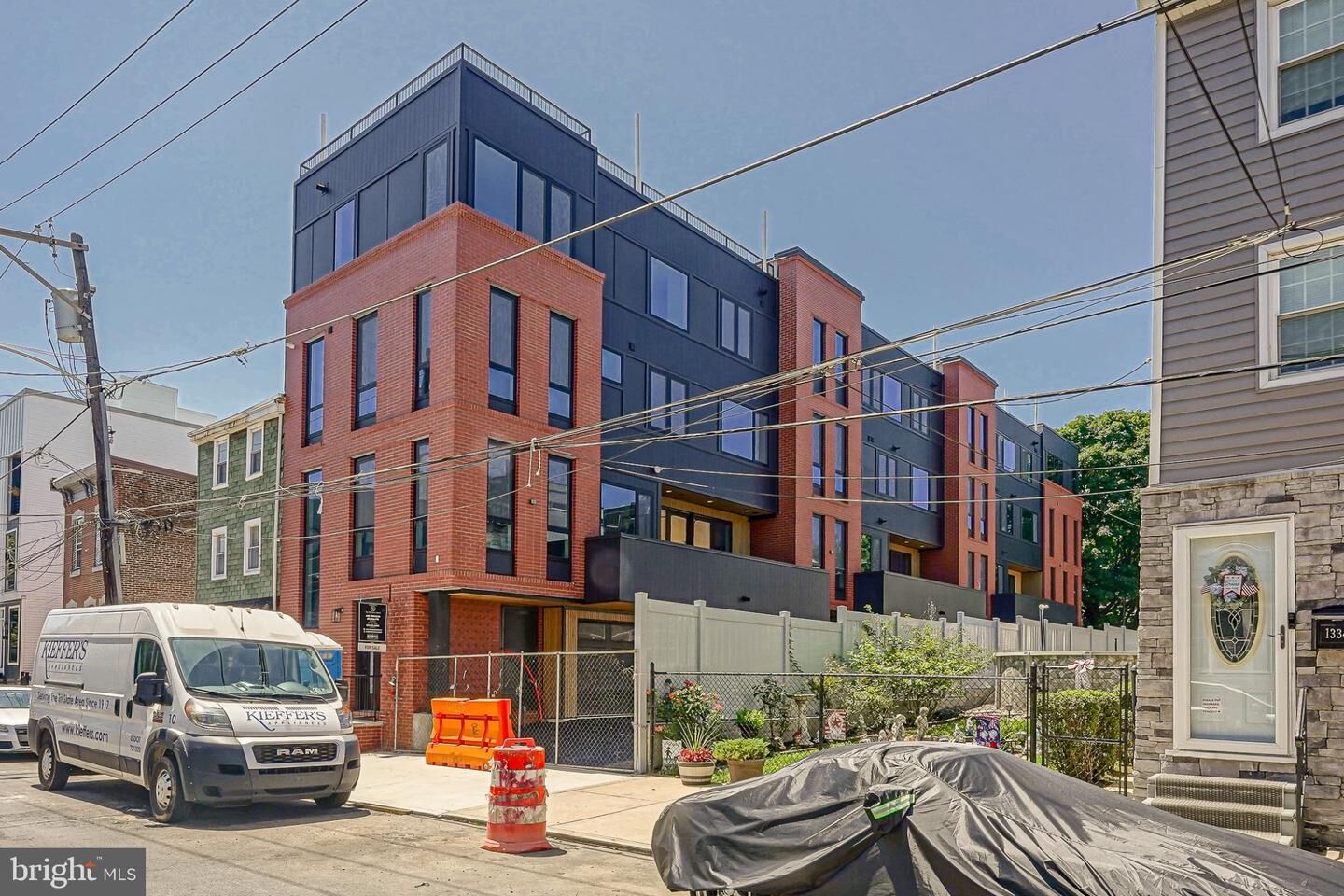 Property Photo: 1328 E Berks Street 3C PA 19125