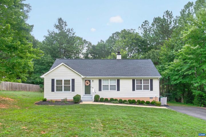 Property Photo:  24 Lafayette Dr  VA 22963 
