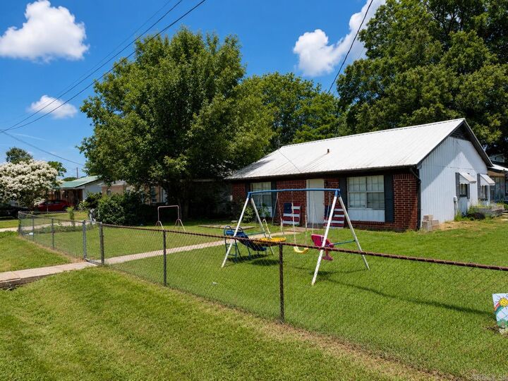 Property Photo: 315 Howard Street AR 72450