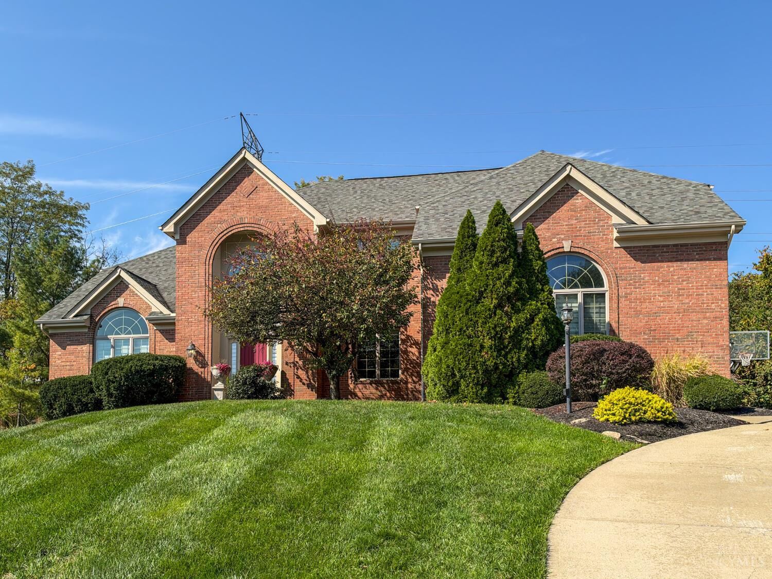 Property Photo:  8485 Deer Path  OH 45069 