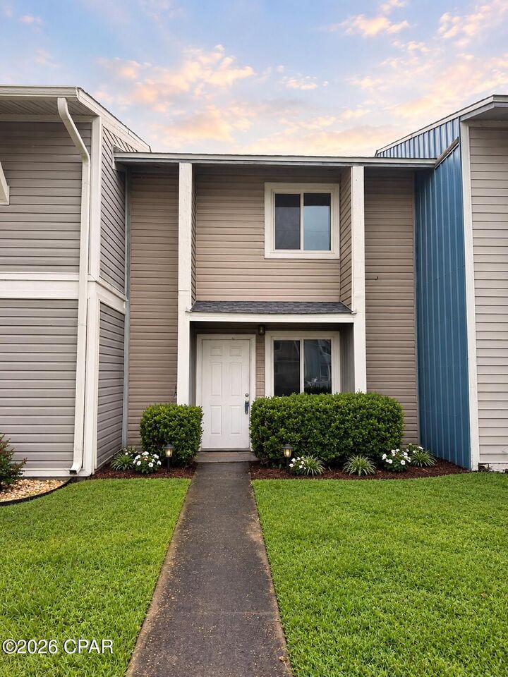 Property Photo:  3119 Debra Boulevard  FL 32405 