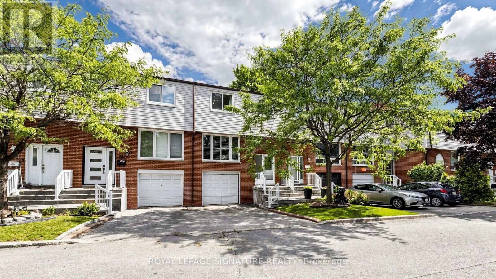 Property Photo:  3525 Brandon Gate Drive 58  ON L4T 3M3 