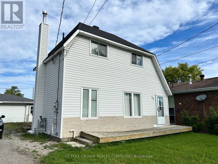 Property Photo:  45 Dallyn Avenue  ON P5N 1S7 