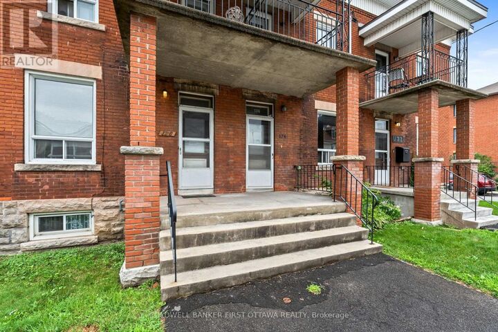 Property Photo: 174 Rochester Street 2 ON K1R 7M6