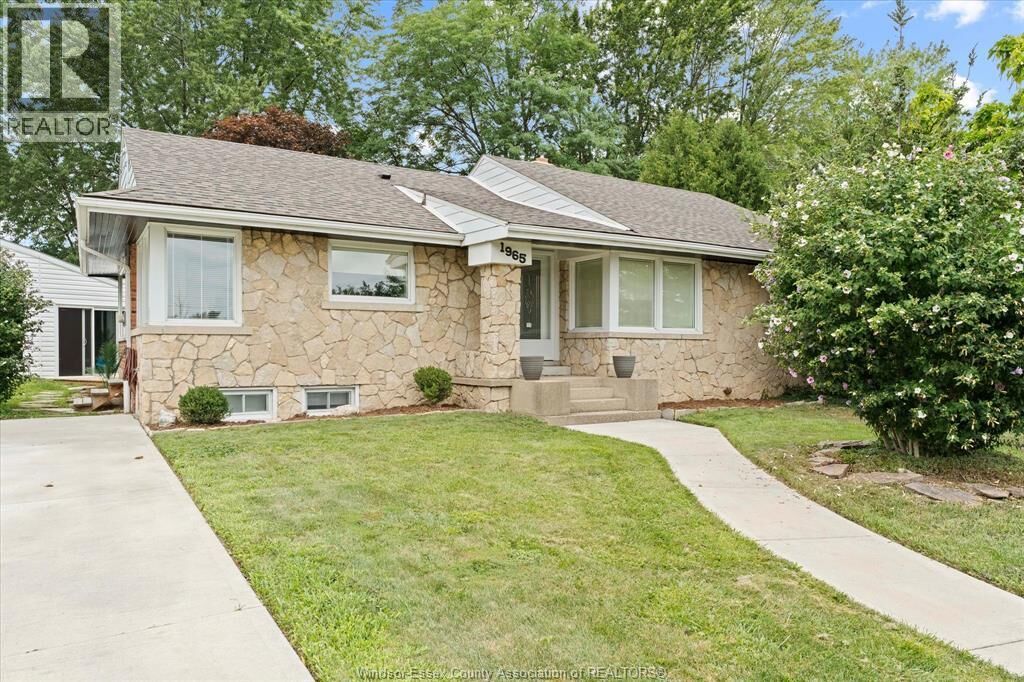 Property Photo: 1965 Olive Road ON N8T 1R4