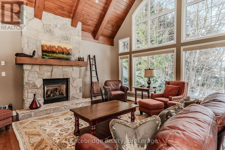Property Photo:  3876 Muskoka Rd 118 Highway West  ON P0B 1J0 