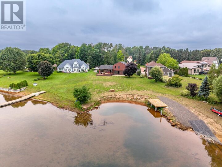Property Photo:  395 River Rd  ON P6A 5K9 