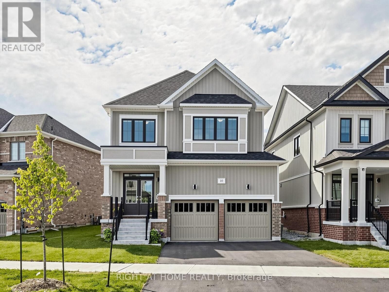 Property Photo:  10 George Ellis Drive  ON L4P 0S3 