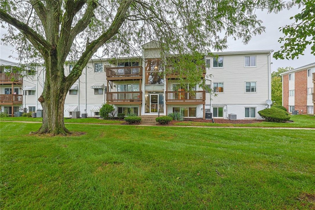 Property Photo: 2260 Coach Drive D OH 45440
