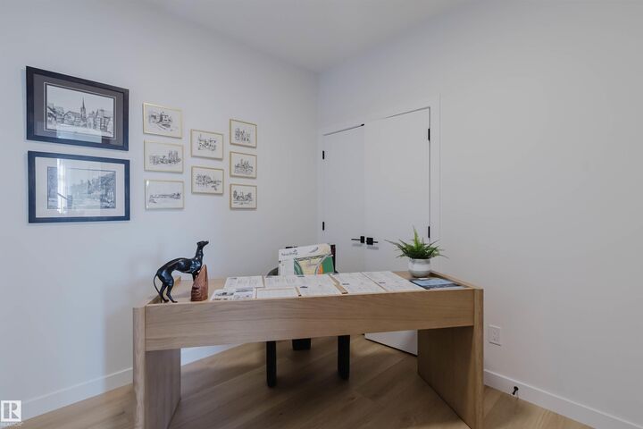 Property Photo:  211 Edgemont Green NW  AB T6M 3J6 
