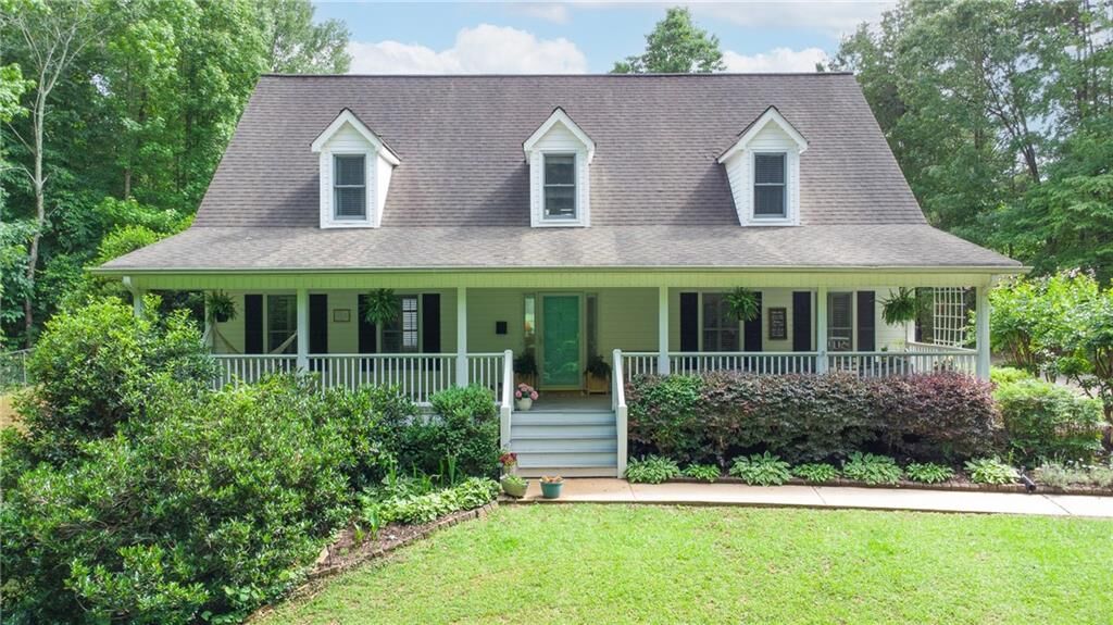 Property Photo:  103 Shady Ln  GA 30040 