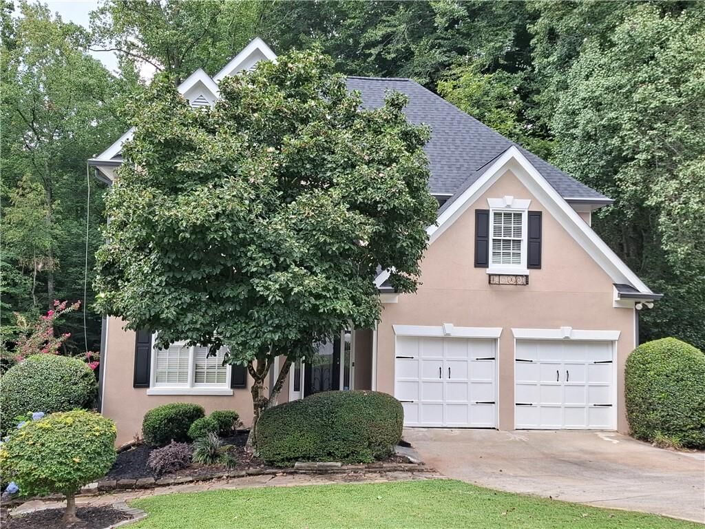 Property Photo:  585 Oak Alley Way  GA 30022 