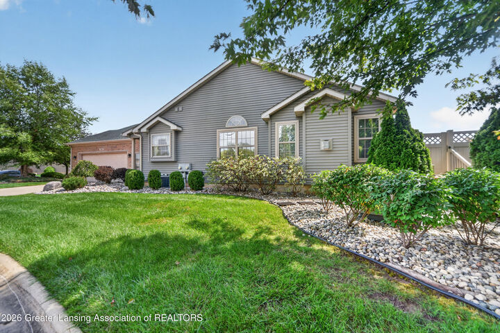 Property Photo: 3985 Canyon Cove MI 48842