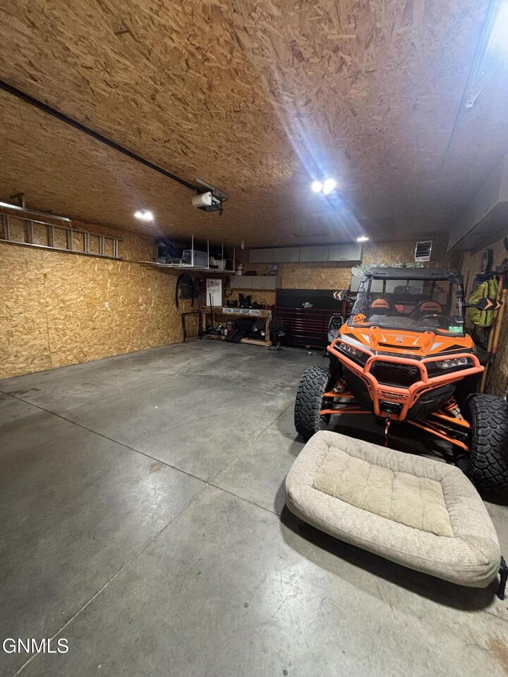 Property Photo:  4019 Chandler Lane  ND 58503 