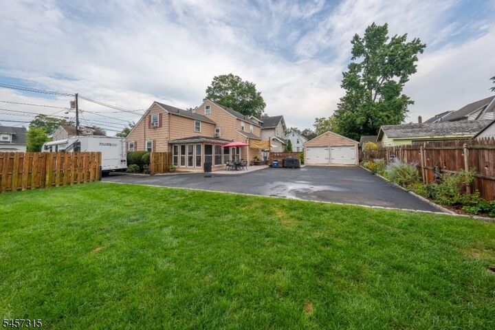 Property Photo:  719 Locust St  NJ 07204 