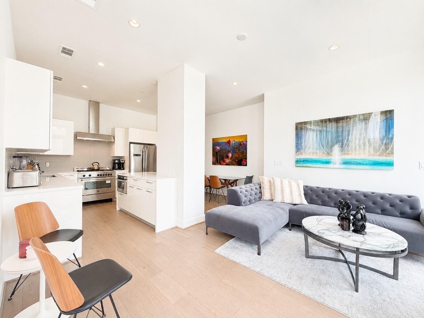 Property Photo:  1211 Caroline Street 1608  TX 77002 
