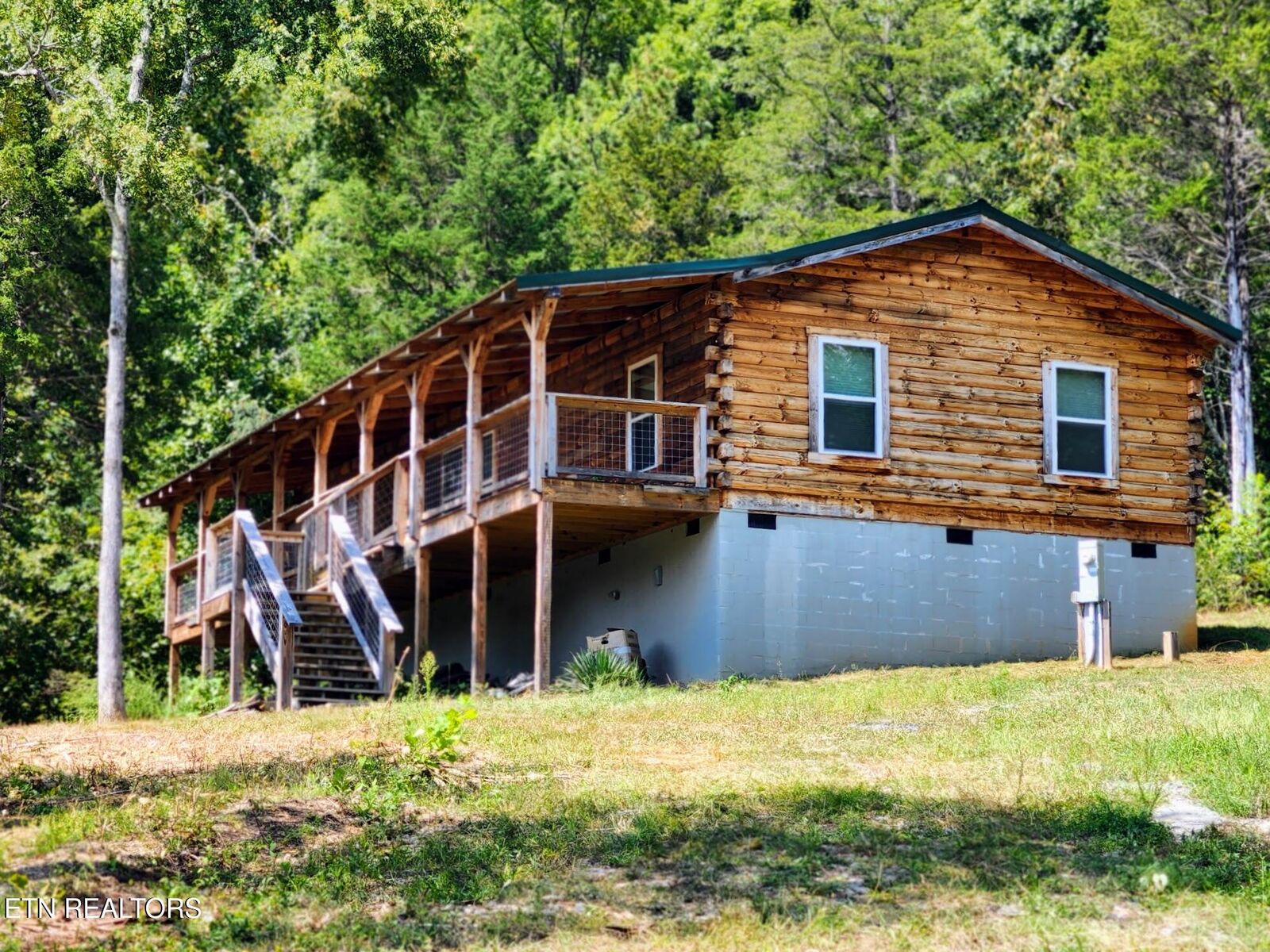 Property Photo:  239 County Road 468  TN 37329 