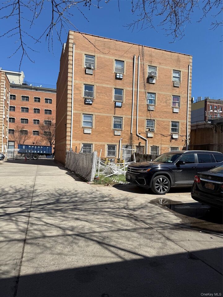 Property Photo: 9318 170th Street NY 11433