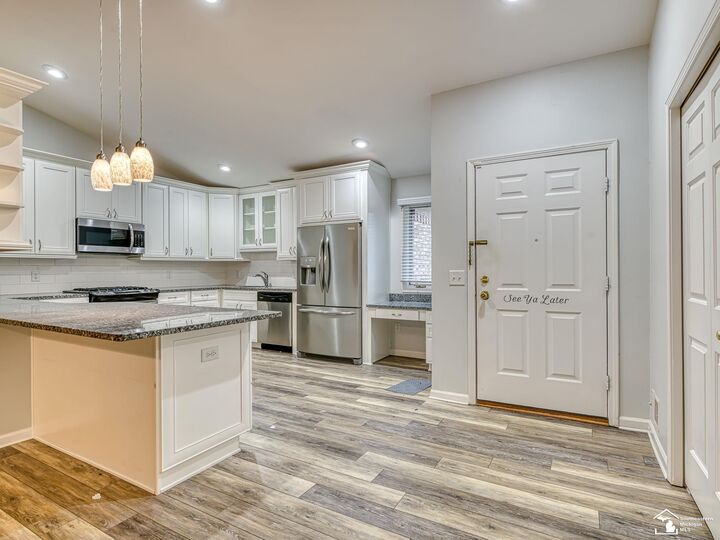 Property Photo:  905 May Drive  MI 48161 