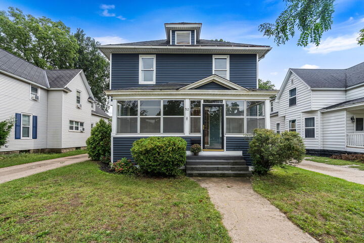 Property Photo: 52 W 17th Street MI 49423