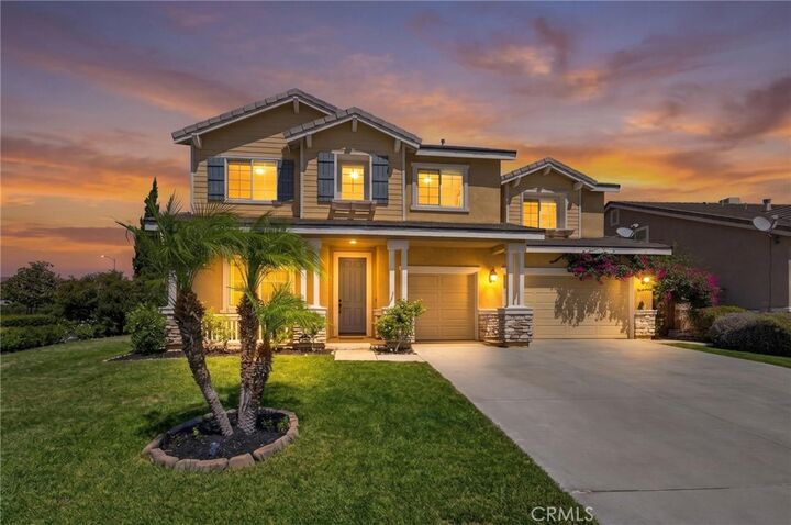 Property Photo:  31254 Kestrel  CA 92596 