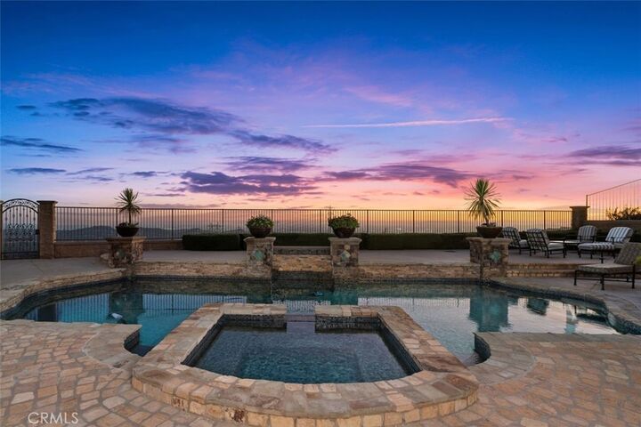 Property Photo:  1159 S Pointe Premier  CA 92807 