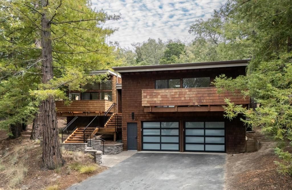 Property Photo:  45 Bear Paw  CA 94028 
