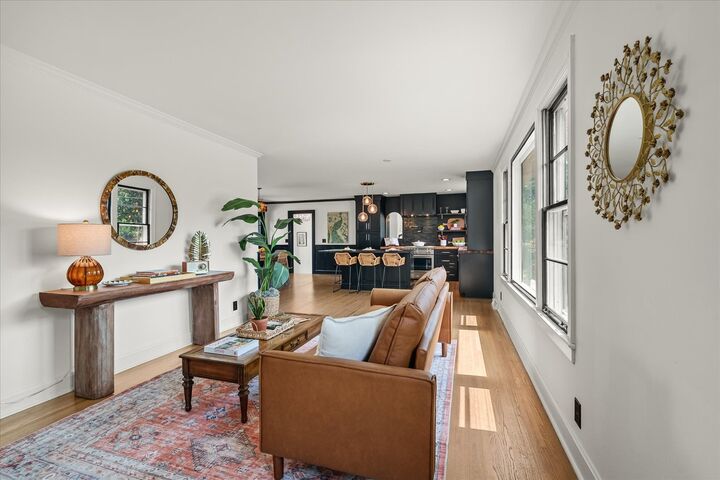 Property Photo:  2512 Meadowood Dr  TN 37214 