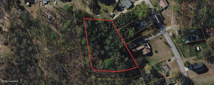 Property Photo:  3003 Oakcrest Avenue  NC 27260 