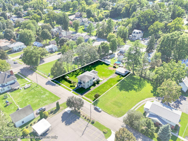 Property Photo:  105 Cherry St  PA 18848 